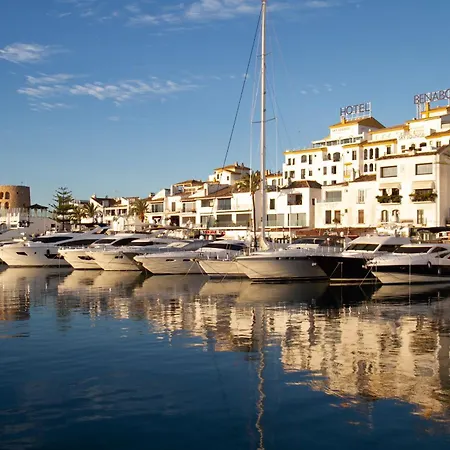Marbella Banus Suites - Banus - Medina Garden - Brand New 1Br - 2Ba - Bright & Modern - Pool - Steps From Puerto Banus Marina - Walk To El Corte Ing Luxury Shopping Mall